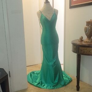 Dear Moon Elegant Green Evening Gown
